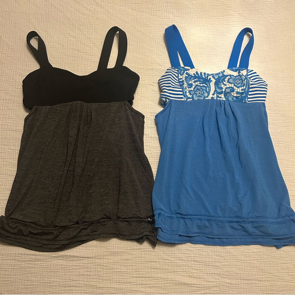 Lululemon Back on Track Blue & White Floral & Black Grey Sz 6 Small Medium